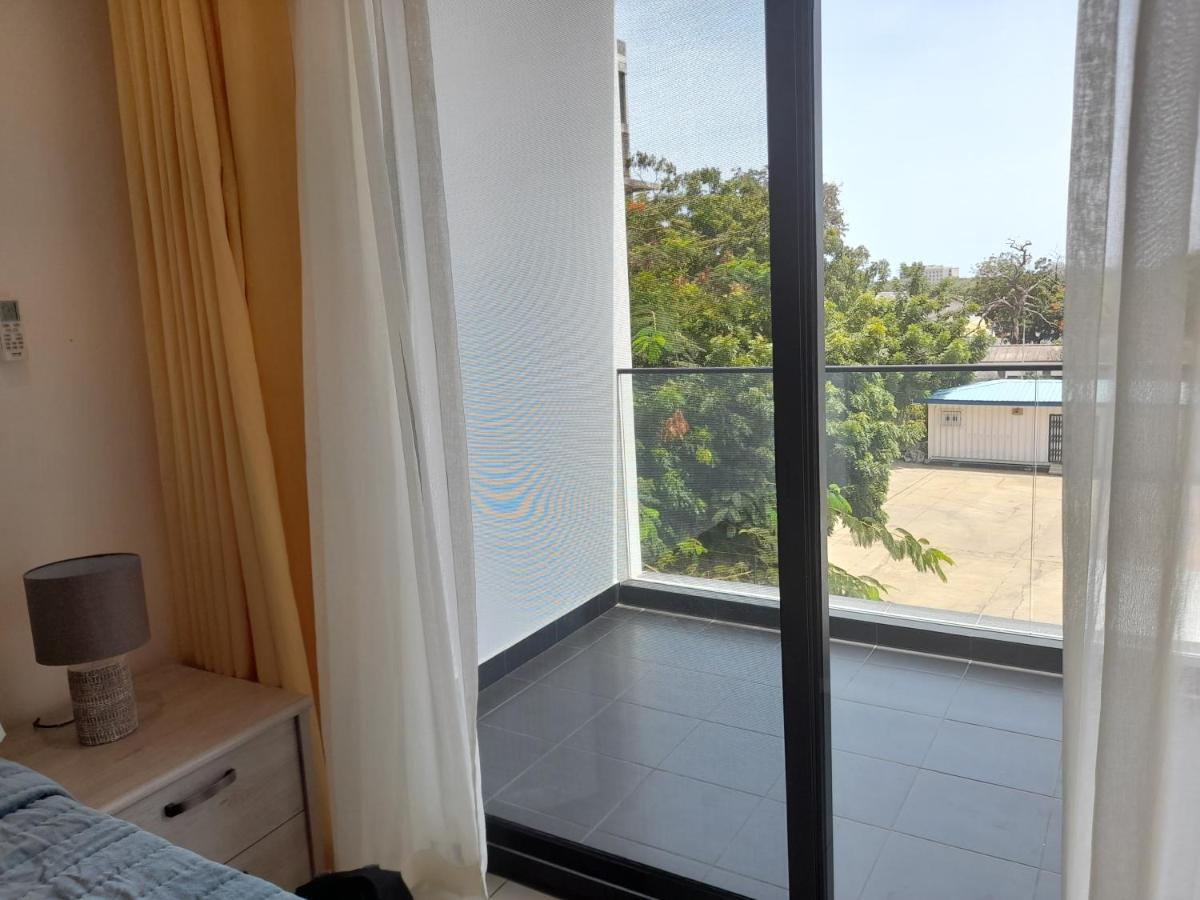 אקרה Embassy Gardens Studio מראה חיצוני תמונה