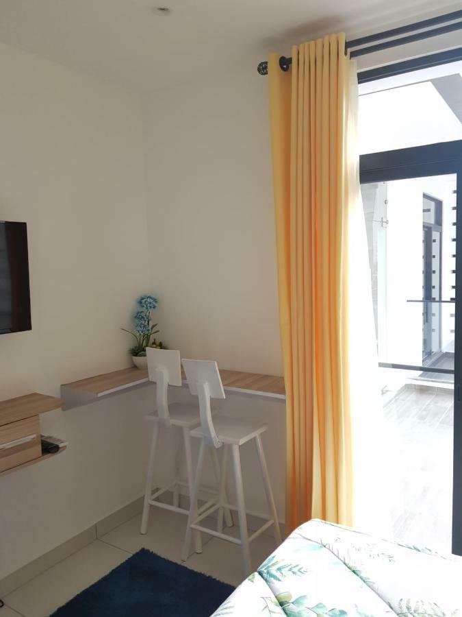 אקרה Embassy Gardens Studio מראה חיצוני תמונה