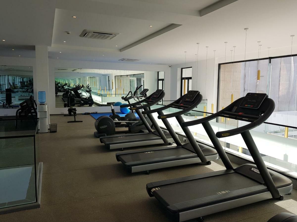 אקרה Embassy Gardens Studio מראה חיצוני תמונה
